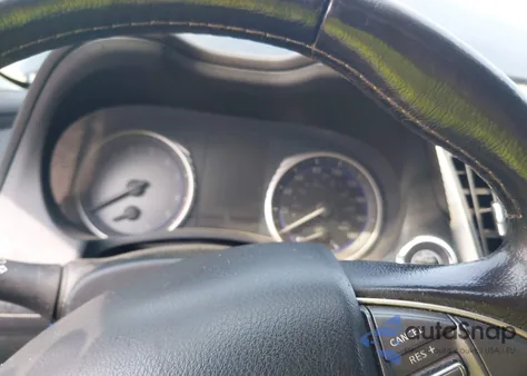 2015 Infiniti Q50 из США, поврежденный, VIN JN1BV7AR3FM420212